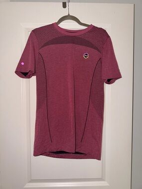 Under Armour Short-Sleeve Performance Tee - Mauve